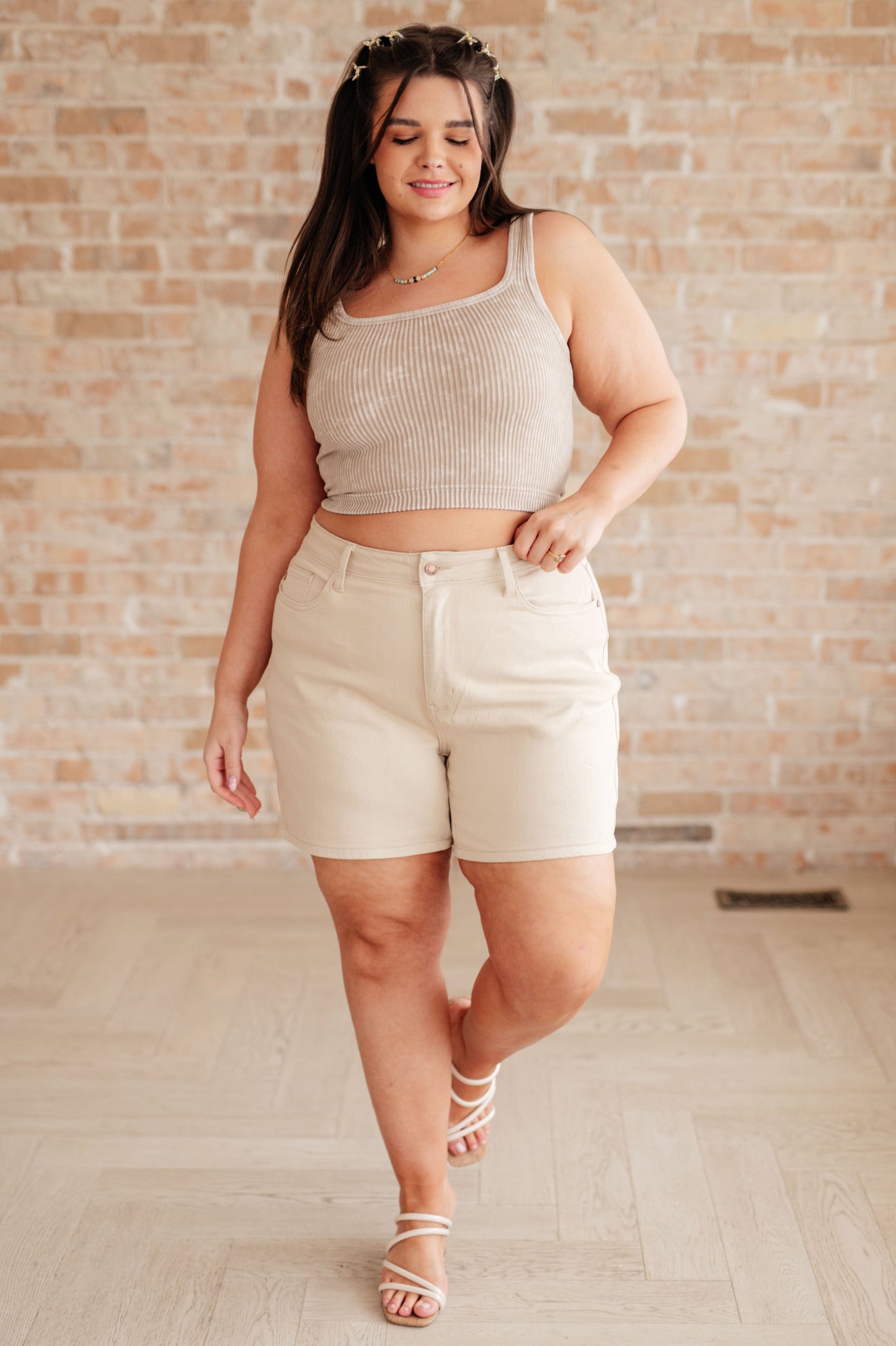 Judy Blue High Rise Off White Shorts