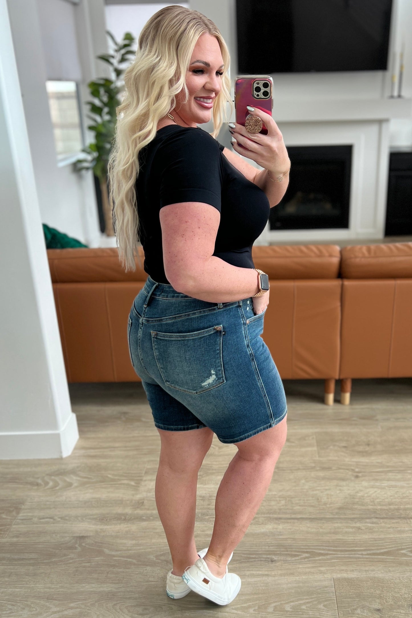Judy Blue Tummy Control Vintage Wash Cuffed Shorts