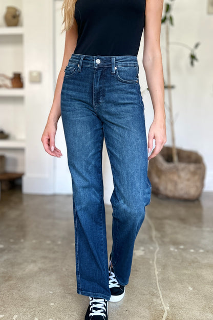 Judy Blue Tummy Control Straight Jeans