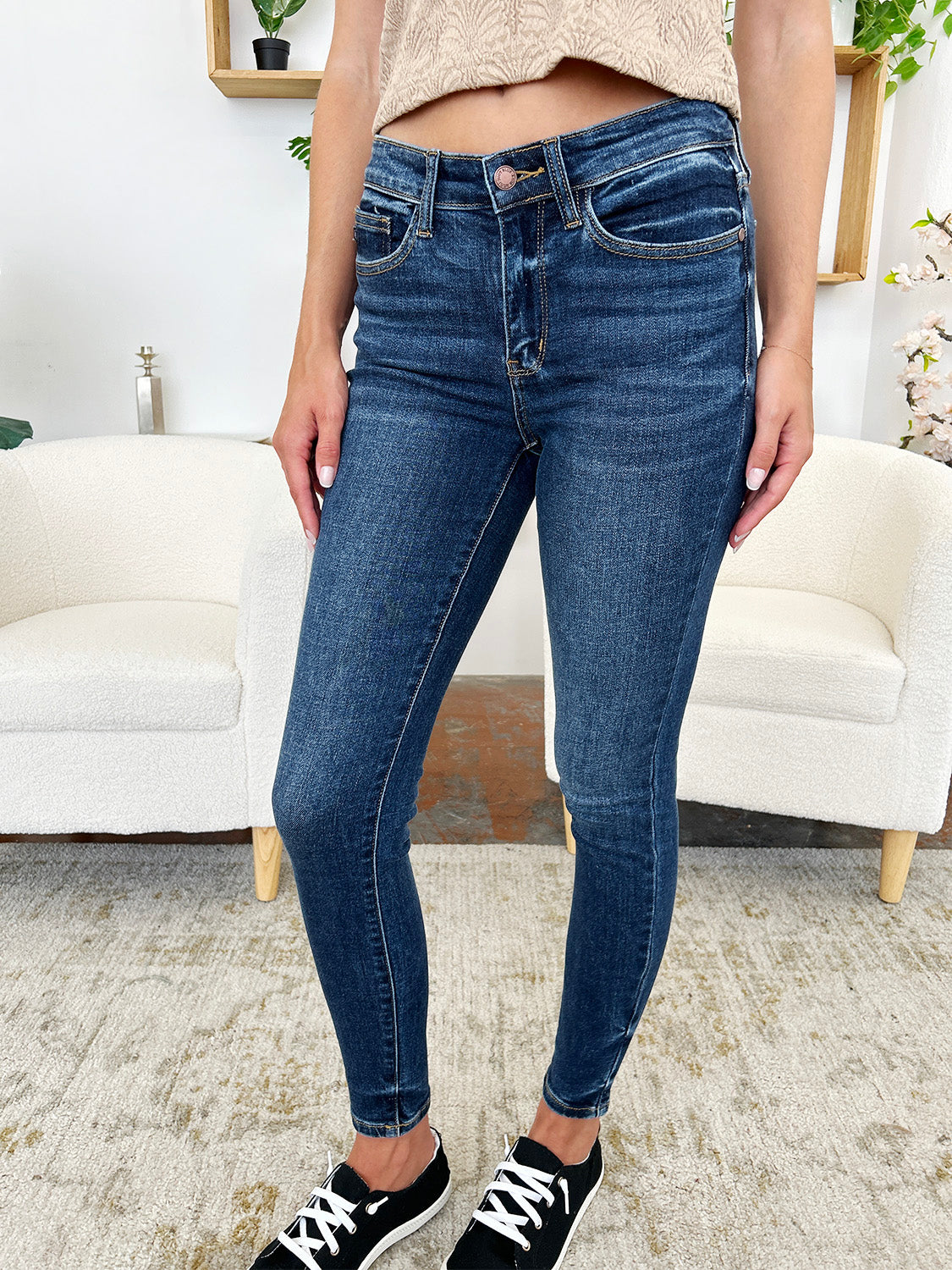 Judy Blue Classic Handsanded Skinny Jeans