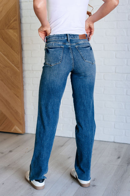 Judy Blue Tummy Control Mid Rise Vintage Straight Jeans