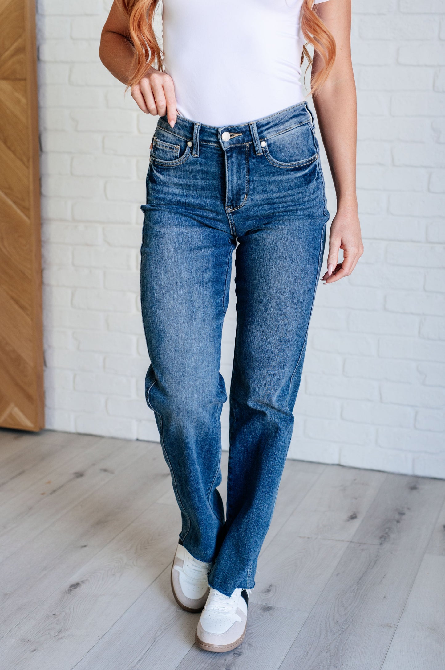 Judy Blue Tummy Control Mid Rise Vintage Straight Jeans