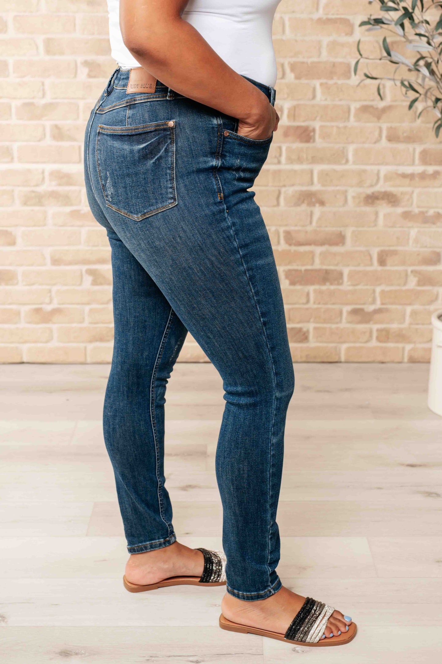 Judy Blue High Rise Tummy Control Skinny Jeans