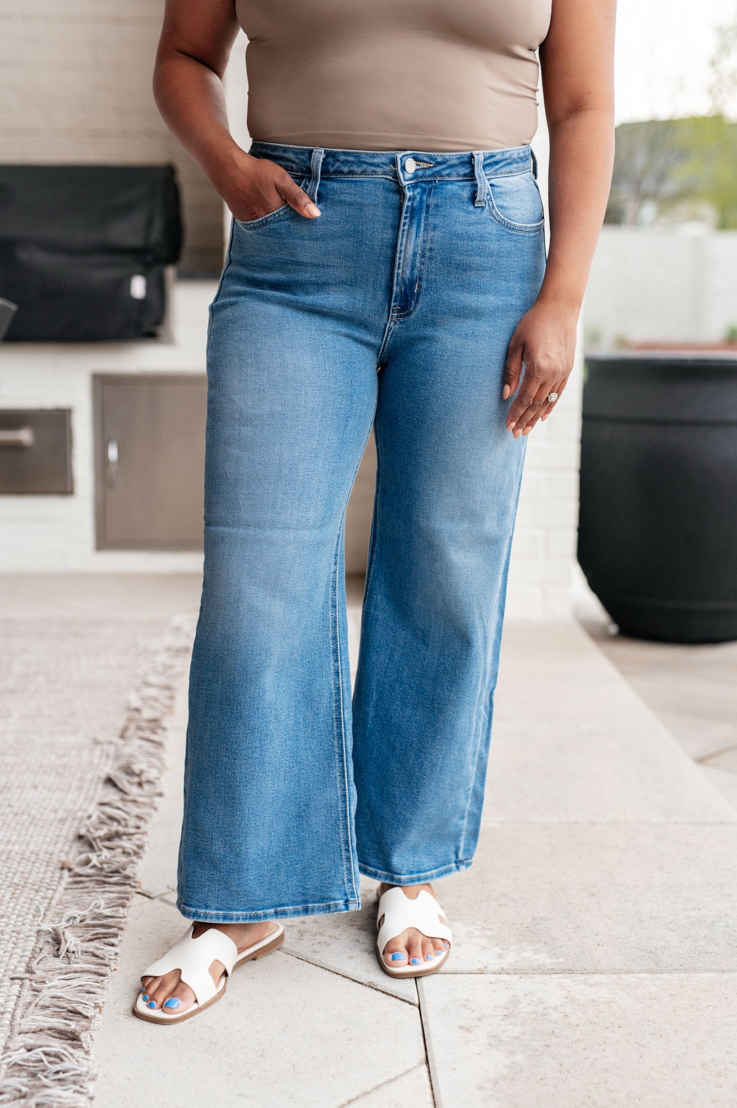 Judy Blue Wide Leg Crop Jeans