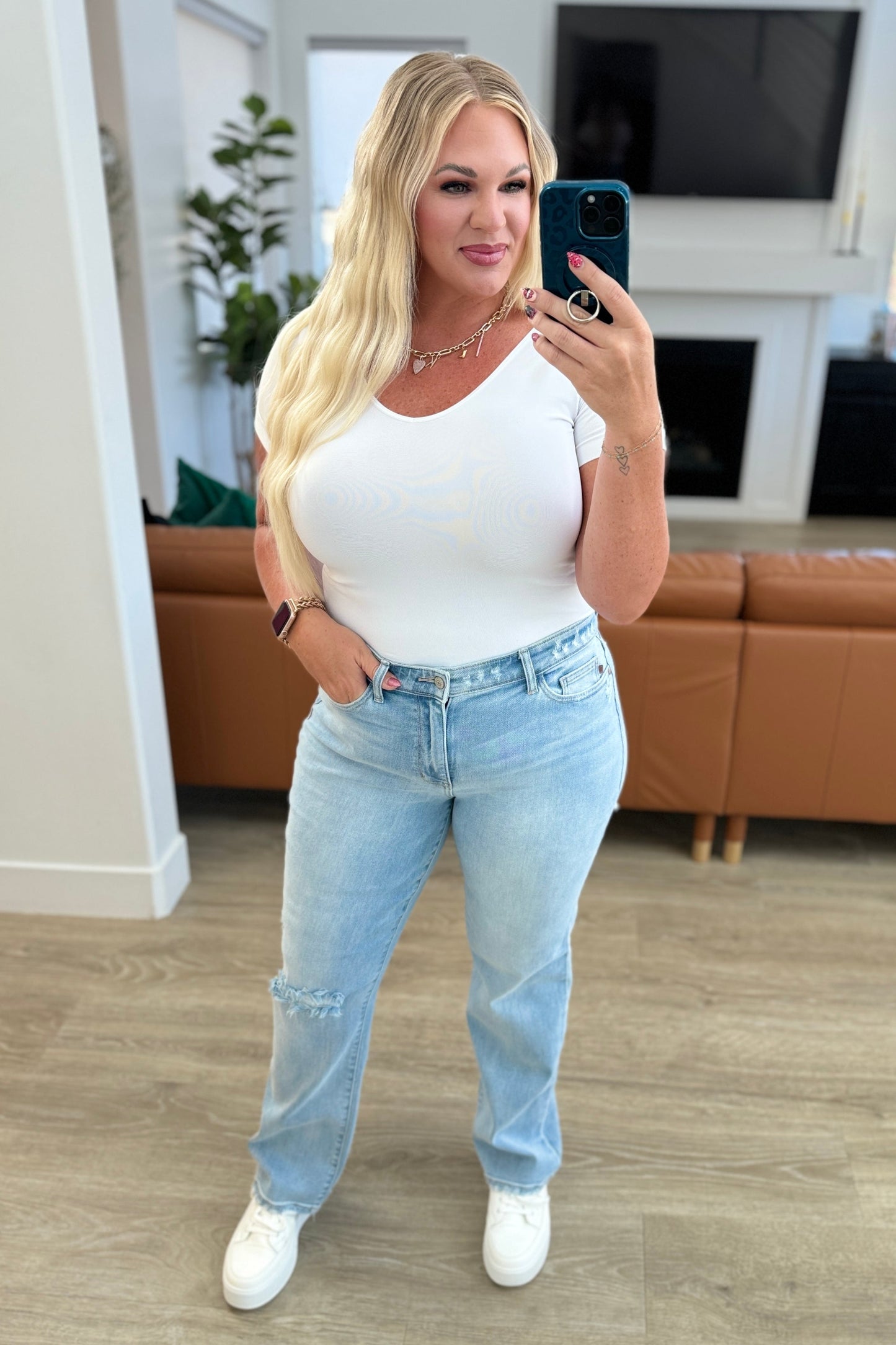 Judy Blue Back Thigh Slit Straight Jeans