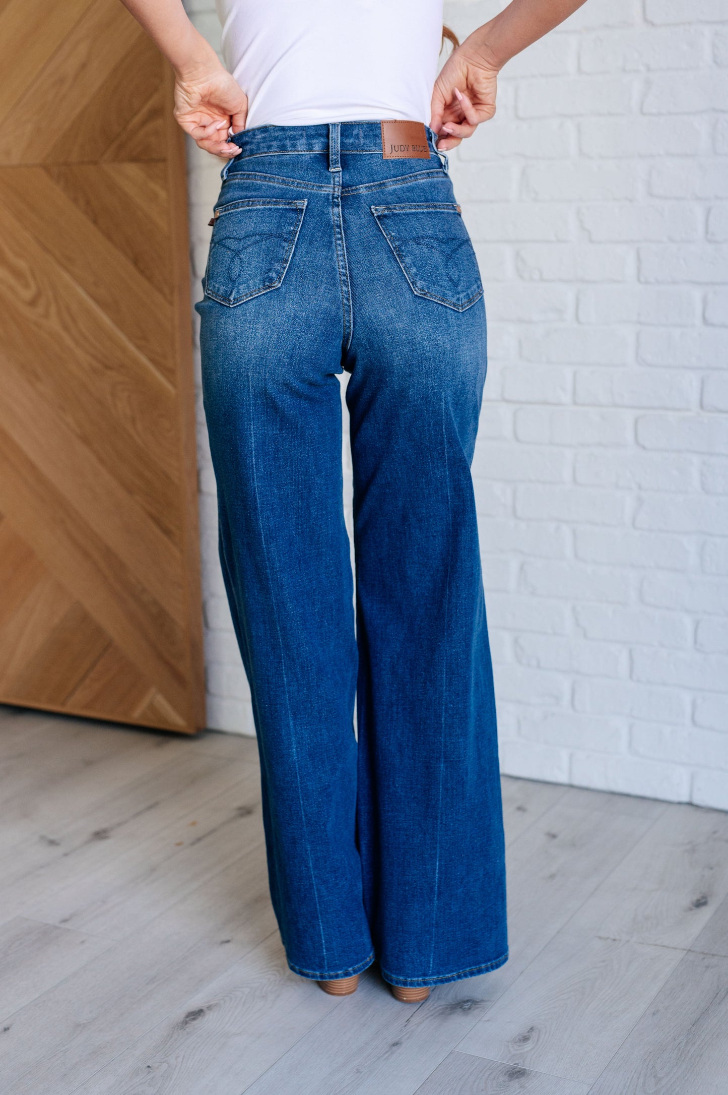 Judy Blue High Rise Tummy Control Retro Wide Leg Jeans