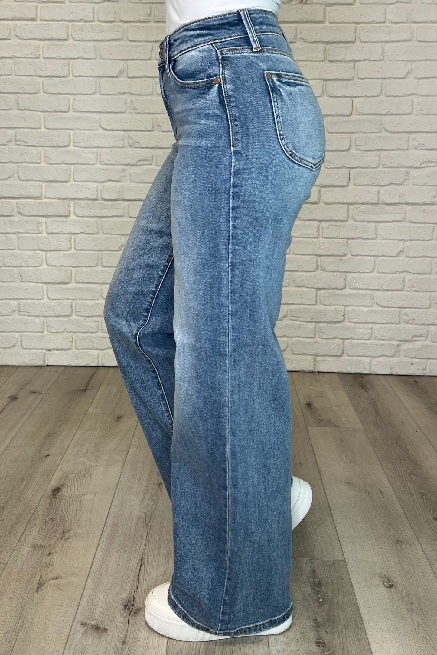 Judy Blue High Rise Vintage Wash Retro Wide Leg