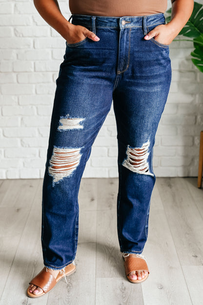 Judy Blue Rigid Magic Distressed Dark Wash Straight Jeans