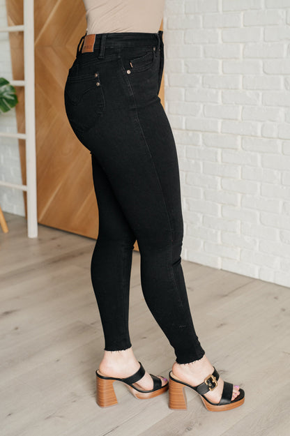 Judy Blue Tummy Control Black Skinny Jeans