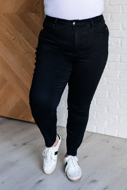 Judy Blue Tummy Control Black Skinny Jeans