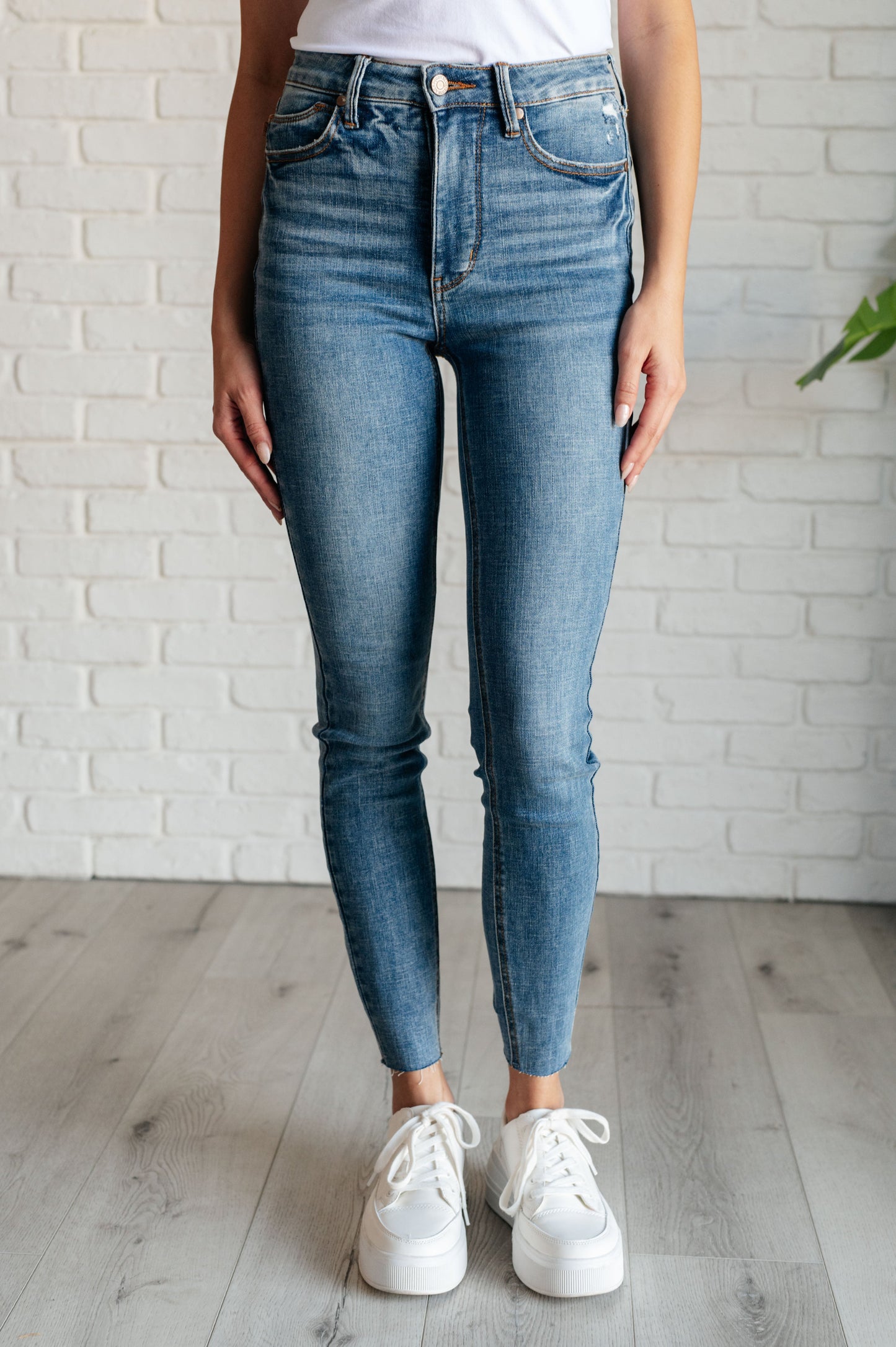 Judy Blue Tummy Control Vintage Skinny Jeans