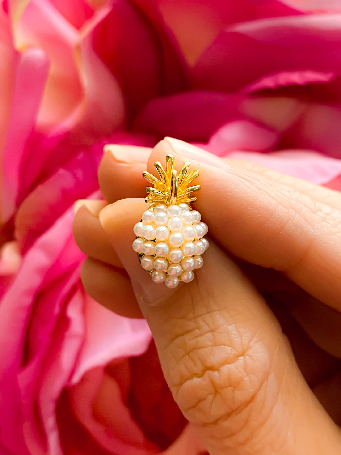 Mini Pearl Pineapple Studs