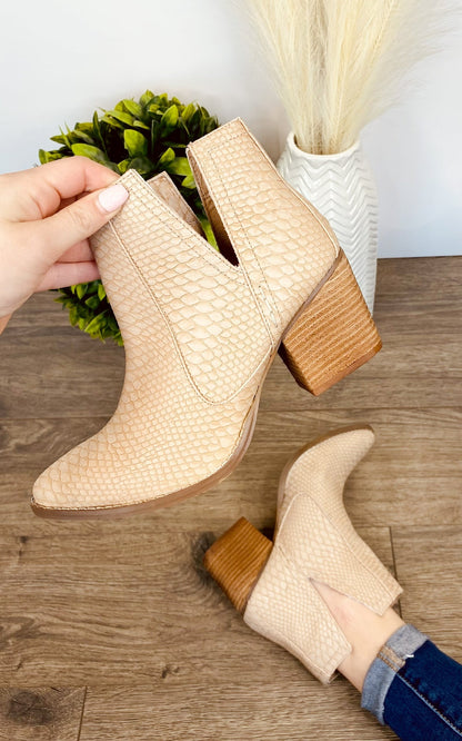 Not Rated Tarim Blush Booties