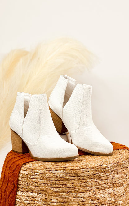 Not Rated Tarim White Booties