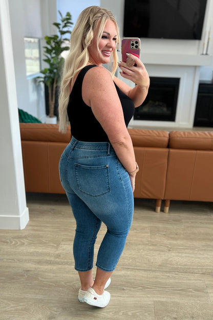 Judy Blue Cooling Pull On Capri Jeans